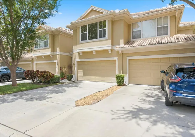 2nd image of 3316 Covered Bridge Dr E, Dunedin, FL 34698 | MLS# TB8521424