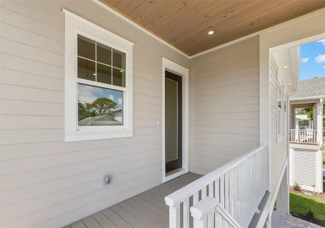 Photo 4 of Single family home for sale at 1868 Mississippi Ave NE, Saint Petersburg, FL 33703 | MLS# TB8521432 | Listing updated on 2026-10-20