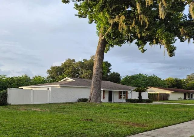 23rd image of 1726 Elise Marie Dr, Seffner, FL 33584 | MLS# TB8521434