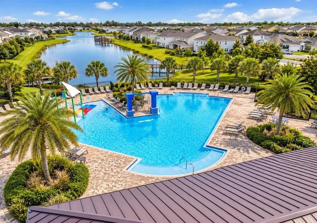 Photo 3 of Sale Pending at 2695 Nottel Dr, Saint Cloud, FL 34772 | MLS# O6418558 | Listing updated on 2026-10-05