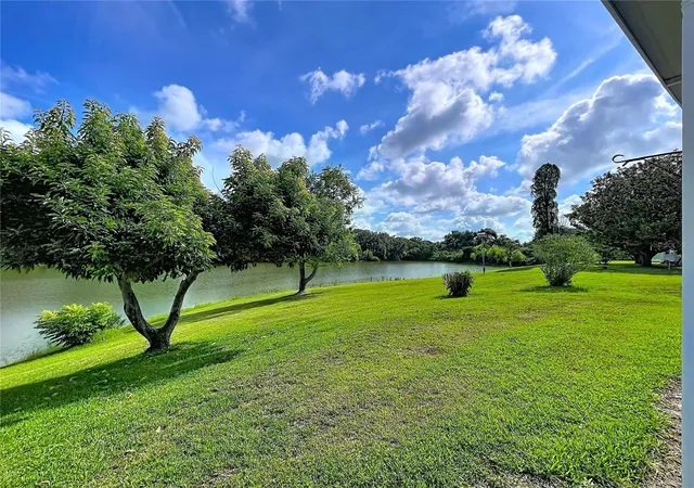 Photo 3 of Manufactured home for sale at 2055 S Floral Ave #192, Bartow, FL 33830 | MLS# B4902294 | Listing updated on 2026-09-24