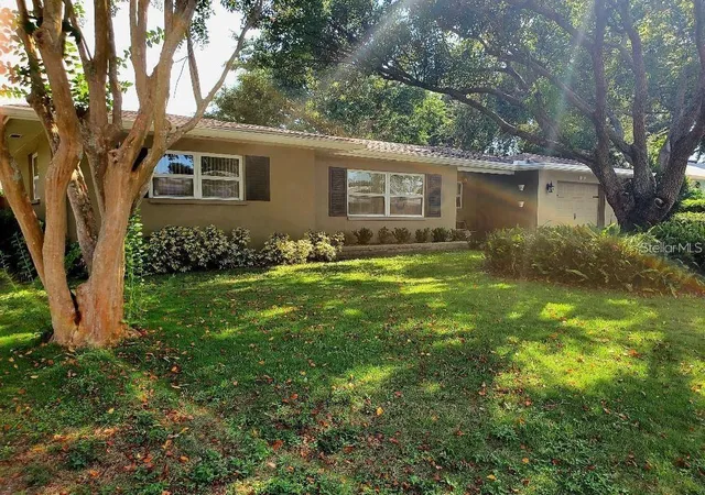 2nd image of 1637 Whitewood Dr, Clearwater, FL 33756 | MLS# TB8521450