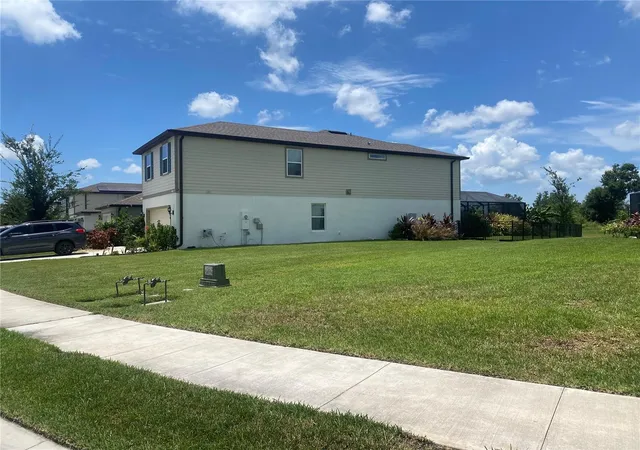 Photo 3 of Single family home for sale at 9126 Royal River Cir, Parrish, FL 34219 | MLS# TB8521458 | Listing updated on 2026-08-29