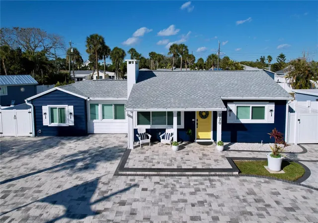 Photo 4 of Single family home for sale at 220 40th Avenue, St Pete Beach, FL 33706 | MLS# TB8521467 | Listing updated on 2026-07-18
