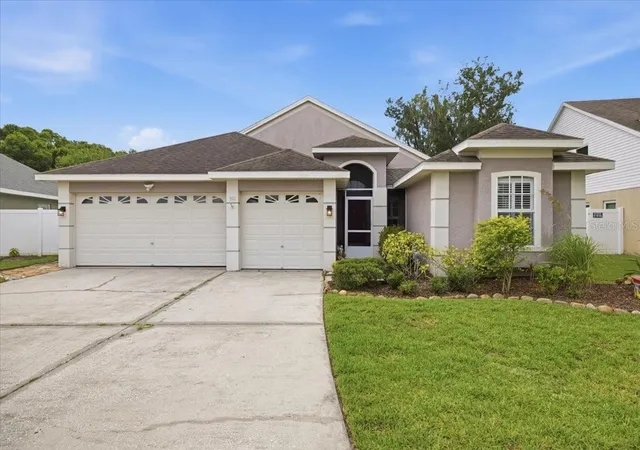 Photo 1 of Single family home for sale at 392 Tavernier Cir, Oldsmar, FL 34677 | MLS# TB8521472 | Listing updated on 2026-09-04