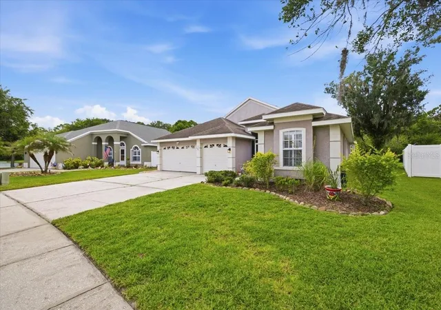 Photo 2 of Single family home for sale at 392 Tavernier Cir, Oldsmar, FL 34677 | MLS# TB8521472 | Listing updated on 2026-09-04