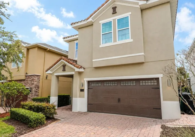 3rd image of 640 Lasso Dr, Kissimmee, FL 34747 | MLS# O6418592