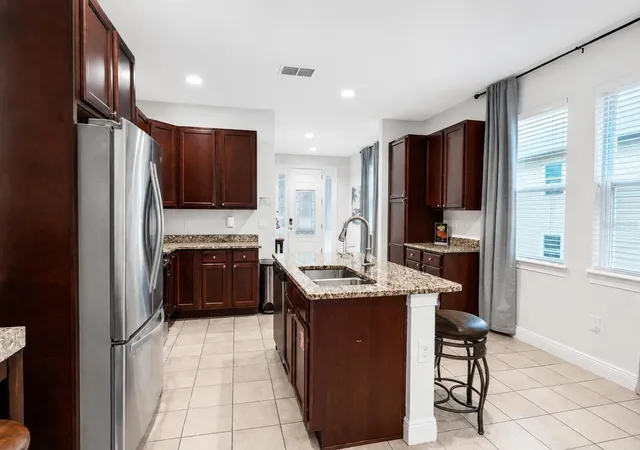 5th image of 640 Lasso Dr, Kissimmee, FL 34747 | MLS# O6418592