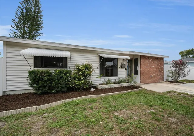 Photo 44 of Single family home for sale at 6701 Orchard Dr N, St Petersburg, FL 33702 | MLS# TB8521483 | Listing updated on 2026-08-15