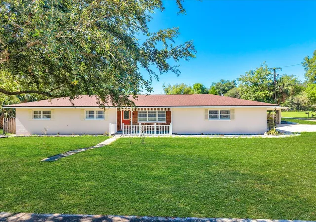 Homes for sale in Oviedo, FL | 52 Clark St, Oviedo, FL 32765 | MLS# O6418635