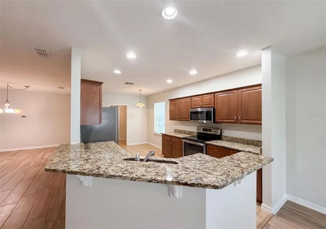Homes for sale in Auburndale, FL | 1048 Bethpage Rd, Auburndale, FL 33823 | MLS# O6418664