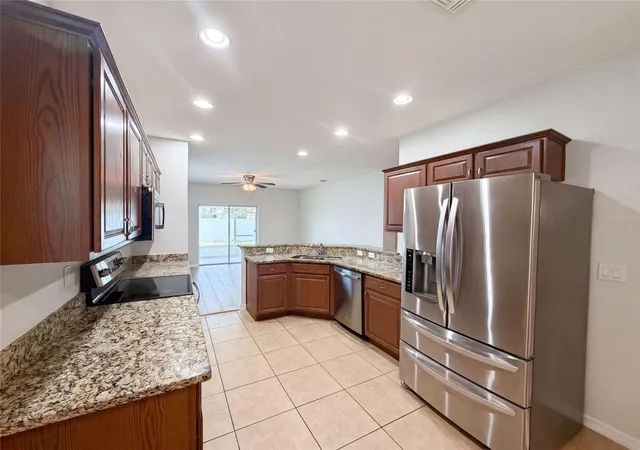 Homes for sale in Auburndale, FL | 1048 Bethpage Rd, Auburndale, FL 33823 | MLS# O6418664