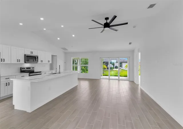 4th image of 2221 Nw 43Rd Ave, Cape Coral, FL 33993 | MLS# C7527597