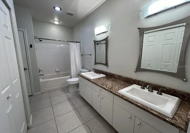 Photo 3 of Condo for sale at 4307 Bayside Village Dr #201, Tampa, FL 33615 | MLS# A4697671 | Listing updated on 2026-06-21