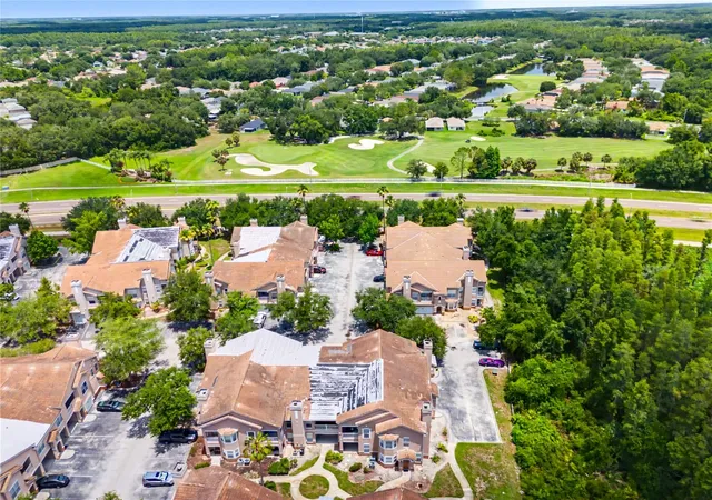 37th image of 18111 Villa Creek Dr #18111, Tampa, FL 33647 | MLS# TB8521535