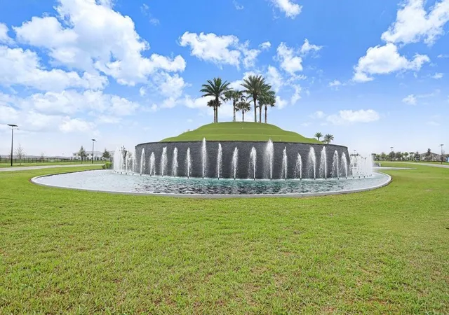 4th image of 11099 Radiant Shore Loop, San Antonio, FL 33576 | MLS# TB8521552