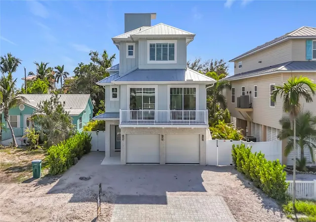 2nd image of 2918 Gulf Dr, Bradenton Beach, FL 34217 | MLS# A4697689