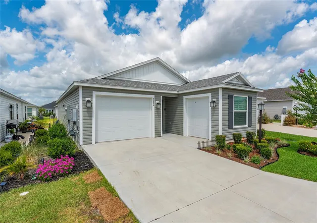 Photo 4 of House for sale at 7634 Cheryl Ct, The Villages, FL 34762 | MLS# G5114088 | Listing updated on 2026-09-26