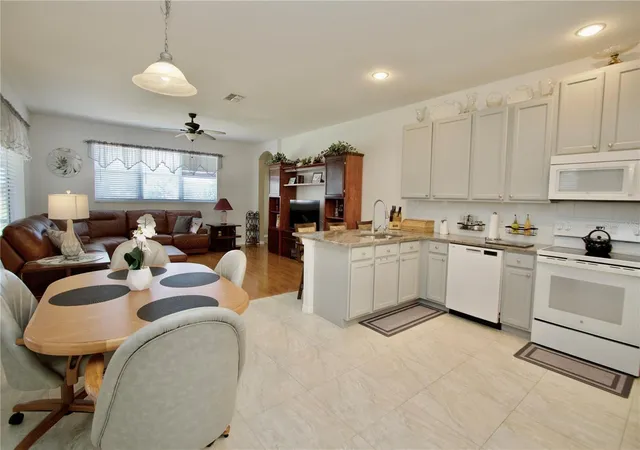 Homes for sale in Hudson, FL | 11205 Edge Park Dr, Hudson, FL 34667 | MLS# W7886926