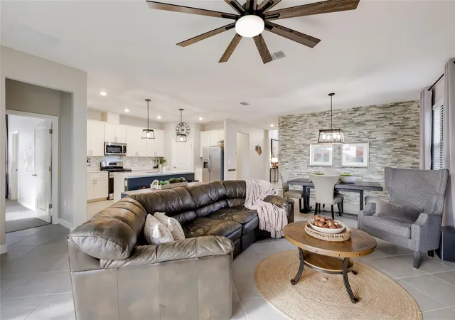 Photo 3 of Single family home for sale at 15041 Serene Shrs Loop, Bradenton, FL 34211 | MLS# A4697696 | Listing updated on 2026-10-09