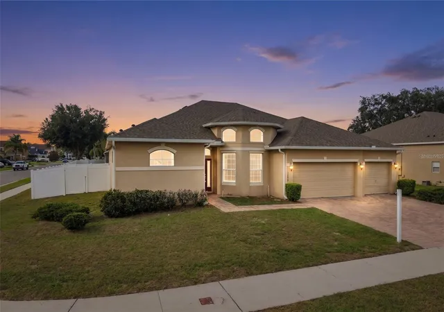 Photo 1 of Single family home for sale at 1642 Chandelle Ln, Winter Garden, FL 34787 | MLS# G5114093 | Listing updated on 2026-08-22