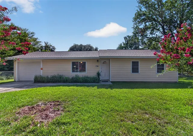 Homes for sale in Gainesville, FL | 6614 Nw 26th Ter, Gainesville, FL 32653 | MLS# GC541364