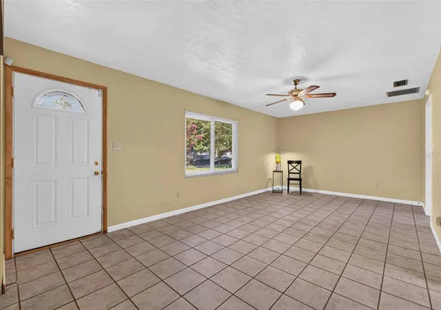 Homes for sale in Gainesville, FL | 6614 Nw 26Th Ter, Gainesville, FL 32653 | MLS# GC541364