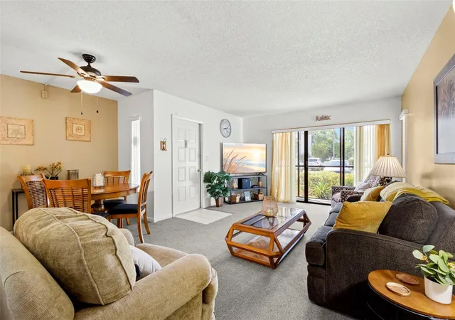 4th image of 1290 Pine Ridge Cir E #E1, Tarpon Springs, FL 34688 | MLS# TB8521599