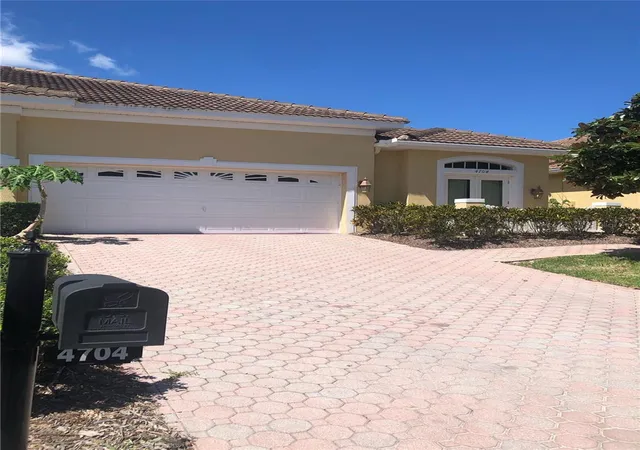 Photo 1 of Single family home for sale at 4704 Casswell Dr, New Port Richey, FL 34652 | MLS# W7886929 | Listing updated on 2026-09-05