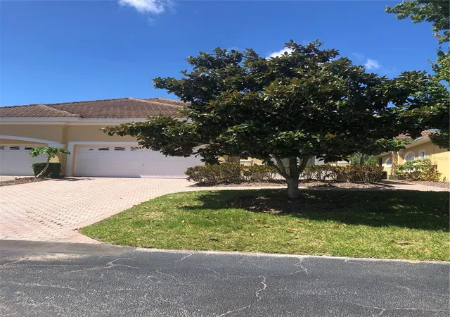 Photo 3 of Single family home for sale at 4704 Casswell Dr, New Port Richey, FL 34652 | MLS# W7886929 | Listing updated on 2026-09-05