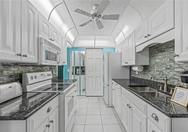3rd image of 101 Bent Tree Dr #15, Daytona Beach, FL 32114 | MLS# FC319432