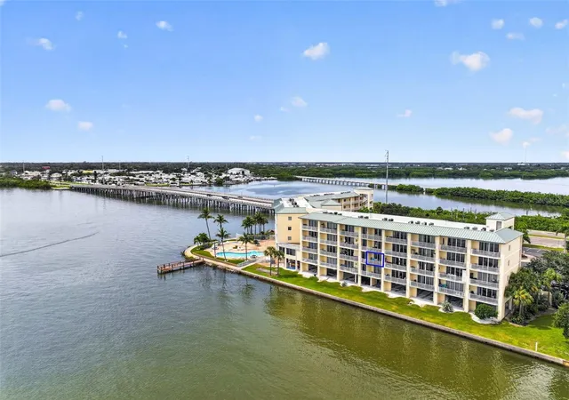 2nd image of 8800 Bay Pines Blvd, Saint Petersburg, FL 33709
