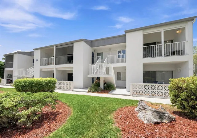 63rd image of 14800 Walsingham Rd #614, Largo, FL 33774 | MLS# TB8521634