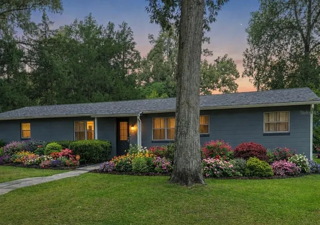 Photo 1 of Single family home for sale at 2720 Se 8th Avenue, Ocala, FL 34471 | MLS# TB8521642 | Listing updated on 2026-09-19