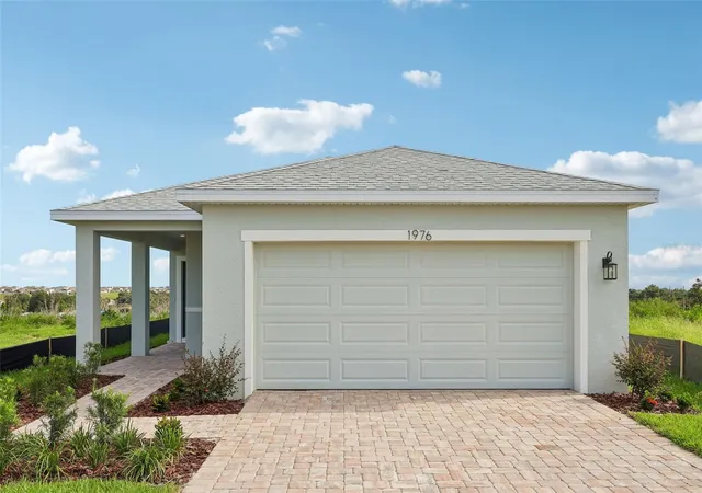 Photo 1 of Sale Pending at 1976 Diamond Head Cir, Haines City, FL 33844 | MLS# O6418785 | Listing updated on 2026-08-31