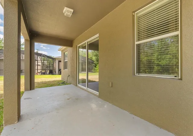 Photo 5 of Single family home for sale at 6137 Waterside Is Ln, Winter Garden, FL 34787 | MLS# O6418786 | Listing updated on 2026-09-02