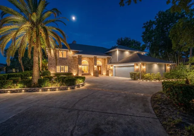 4th image of 220 Harbor View Ln, Largo, FL 33770 | MLS# TB8521648