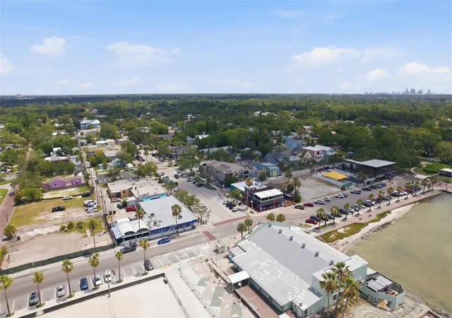 2nd image of 3120 Bch Blvd S, GULFPORT, FL 33707