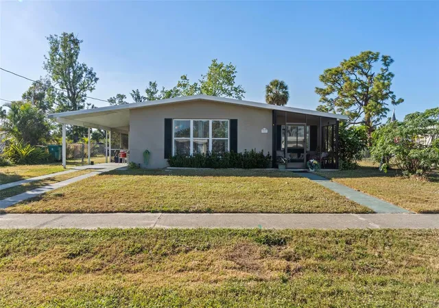 Homes for sale in Port Charlotte, FL | 3197 Normandy Dr, Port Charlotte, FL 33952 | MLS# C7527612