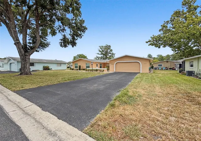 Listing Photo 5 - Condo for sale in building located at 12024 Bayonet Ln, NEW PORT RICHEY, FL 34654 - Unit #9GB