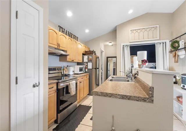 Photo 3 of Single family home for sale at 308 SW 2nd Avenue, Chiefland, FL 32626 | MLS# GC541366 | Listing updated on 2026-08-27