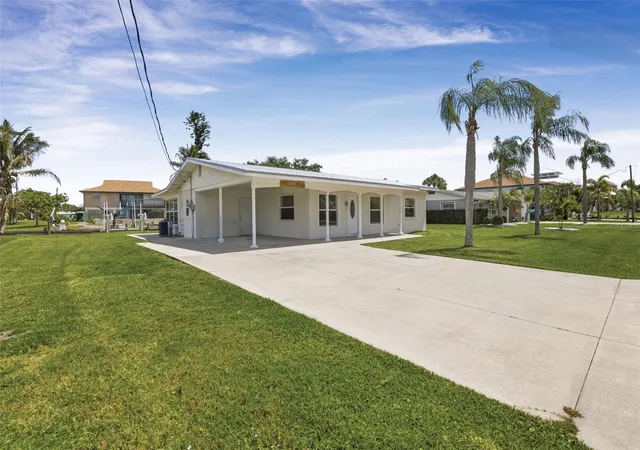 2nd image of 10451 Marion St, Englewood, FL 34224 | MLS# N6144787