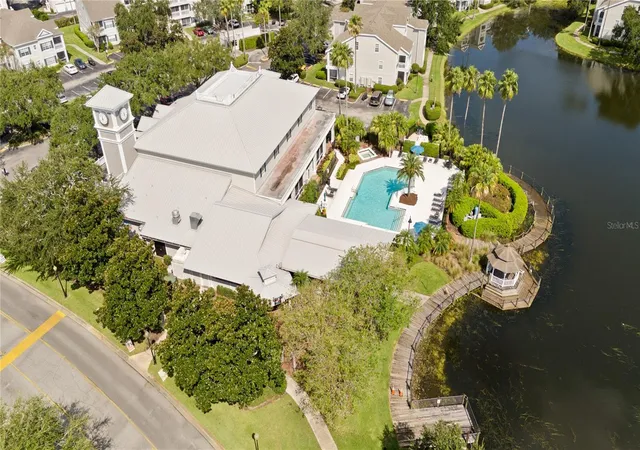 Listing Photo 2 - Condo for sale in building located at 2586 Grand Central Pkwy, Orlando, FL 32839 - Unit #3