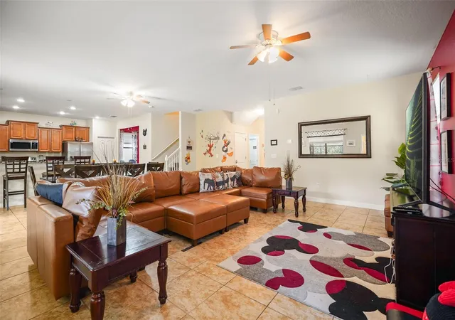 3rd image of 1461 Myrtlewood St, Davenport, FL 33896 | MLS# O6418813