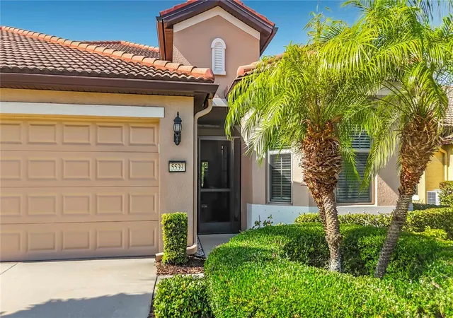Photo 2 of Single family home for sale at 5539 Sunset Fls Dr, Apollo Beach, FL 33572 | MLS# TB8521693 | Listing updated on 2026-10-04