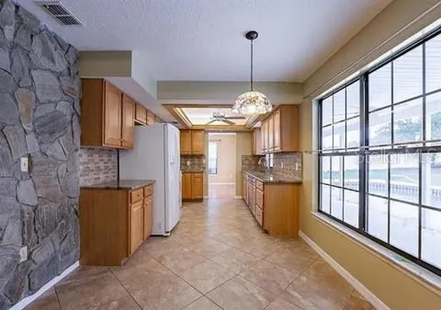 3rd image of 7528 River Country Dr, Weeki Wachee, FL 34607 | MLS# A4697726