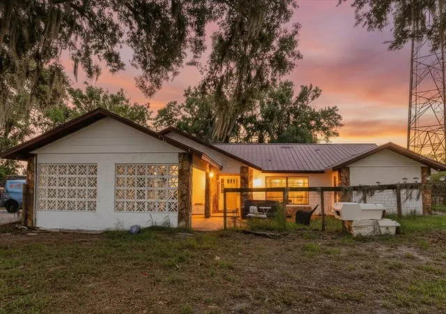 Photo 1 of Single family home for sale at 11109 Sumner Rd, Wimauma, FL 33598 | MLS# TB8521700 | Listing updated on 2026-06-23