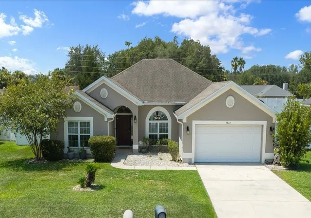 Photo 1 of Single family home for sale at 9870 Sw 55th Avenue Rd, Ocala, FL 34476 | MLS# OM727132 | Listing updated on 2026-09-03