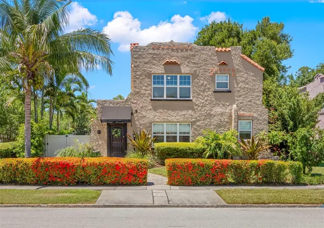 Photo 1 of Single family home for sale at 1125 11th Avenue N, Saint Petersburg, FL 33705 | MLS# TB8521711 | Listing updated on 2026-10-28