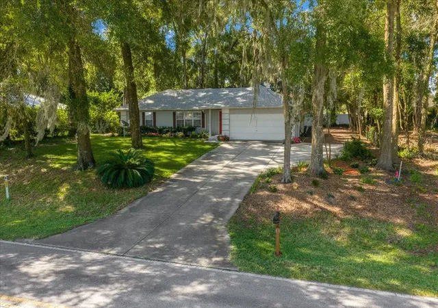 Photo 3 of Sale Pending at 3100 NE 35th Street, Ocala, FL 34479 | MLS# OM727133 | Listing updated on 2026-08-31